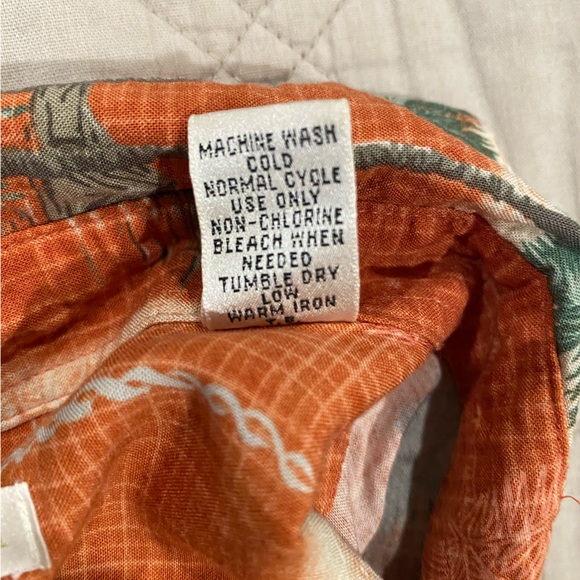 (3/$15) Men’s Small short sleeve button up shirt - Picture 4 of 5